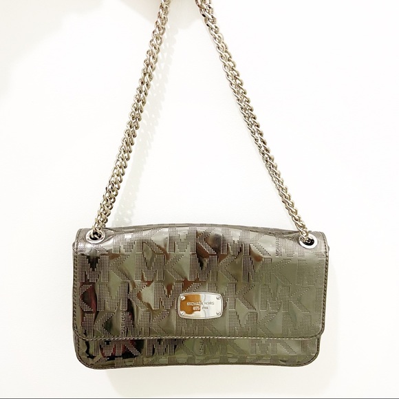 Michael Kors Purse - Picture 4 of 8